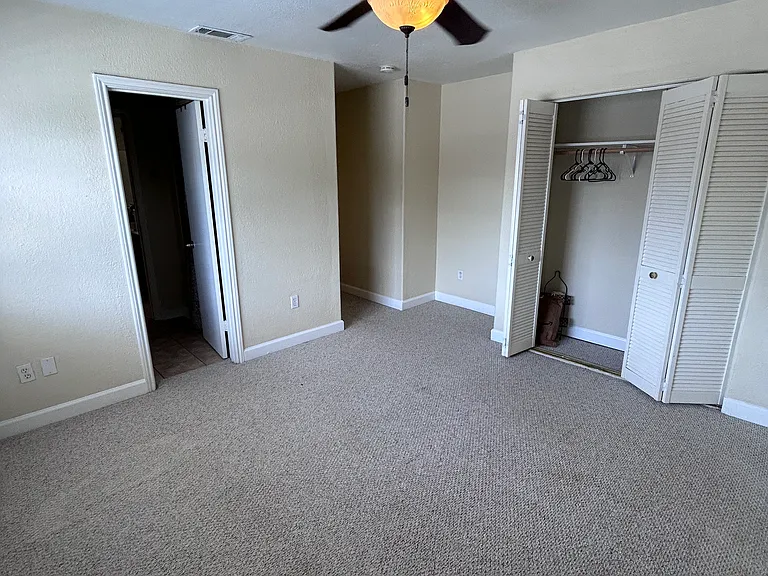 Sandpiper Dr — Photo 6