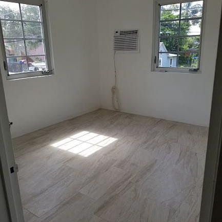 3rd image of 3631 Thomas Ave APT 10