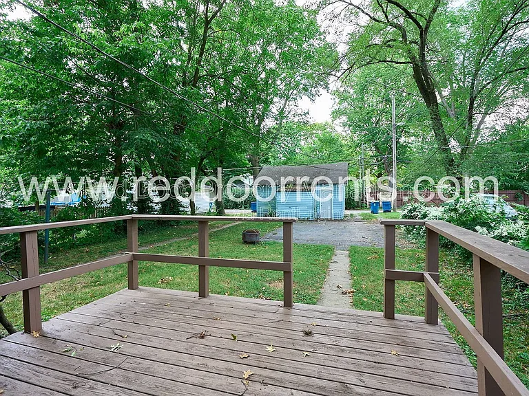 4704 N College Ave — Photo 26