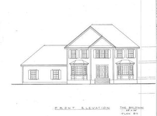 18 Carson Rd, Woburn, MA 01801