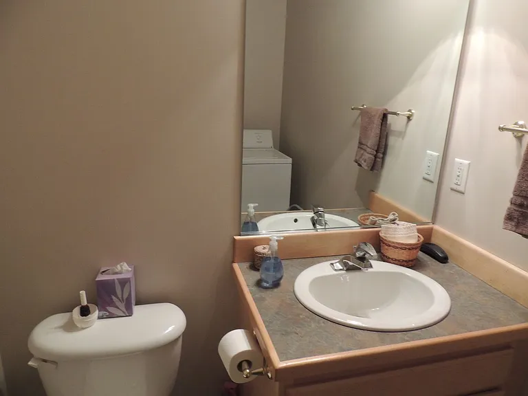 3301 Laredo Dr #B — Photo 5