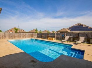 4844 W Croft Dr, Fayetteville, AR 72704