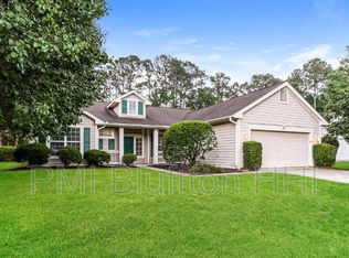10 Raymond Rd, Bluffton, SC 29909