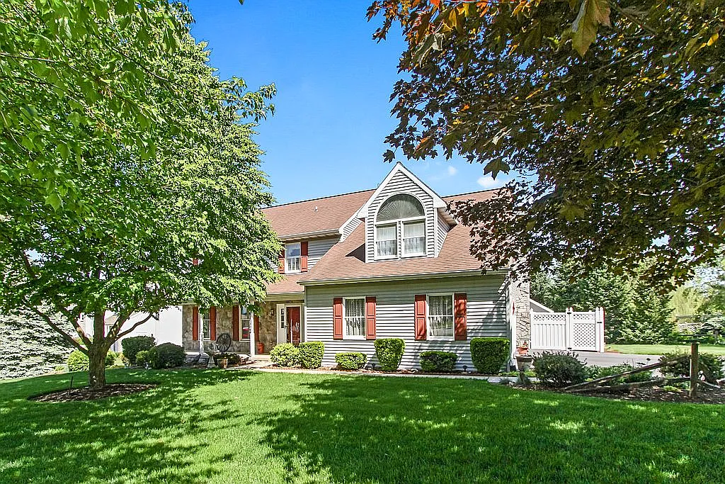 35 Aspen Dr photo 1