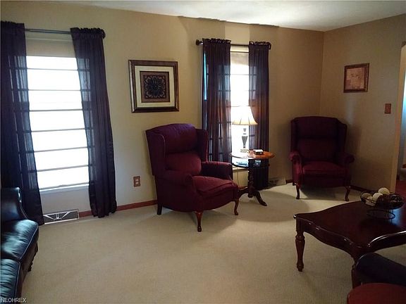 4th image of 6321 Woodbury Hills Dr
