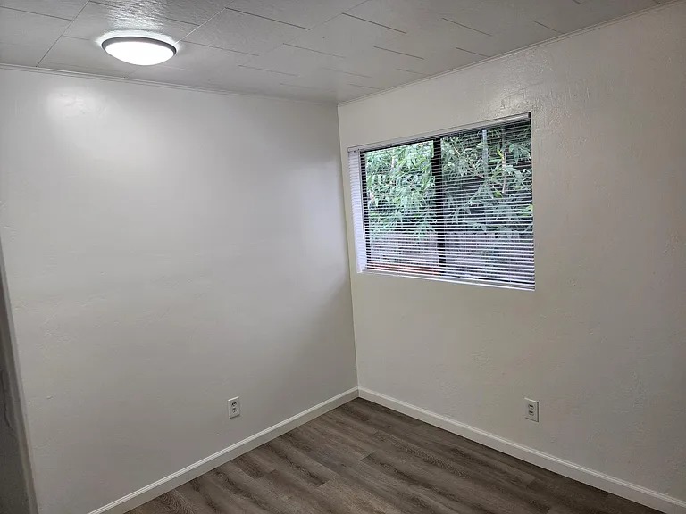 7172 Central Ave — Photo 8