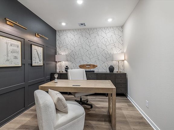 6th image of this home