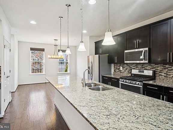 2nd image of 514 Halite Dr