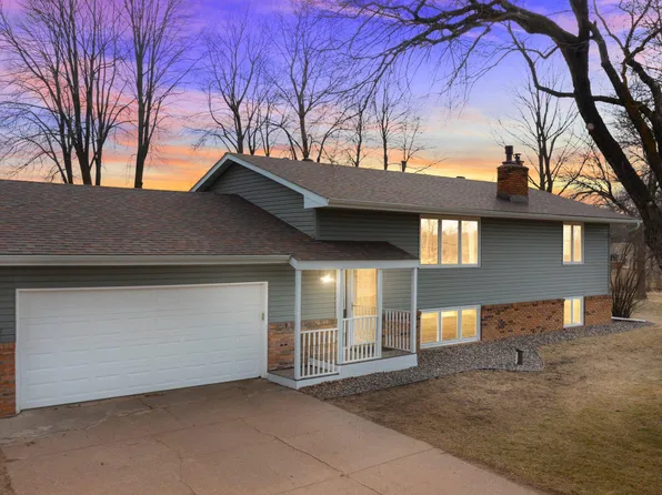 7451 190th St N, Forest Lake, MN 55025