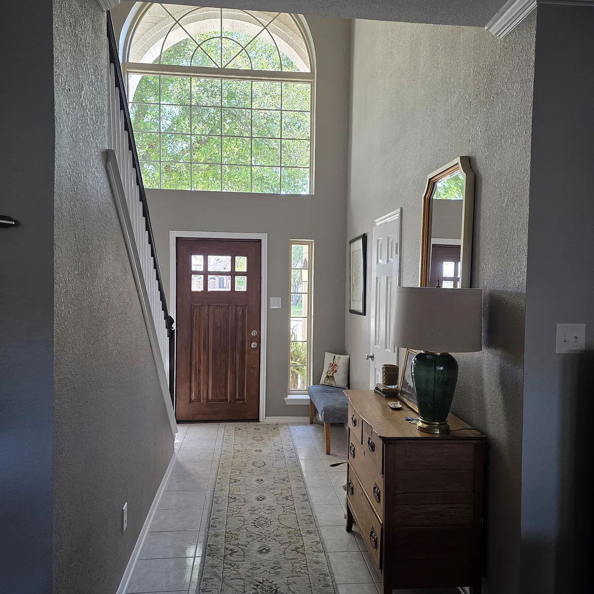 Building Photo - 8574 Clearcreek Cir