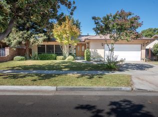 1132 E San Madele Ave, Fresno, CA 93710