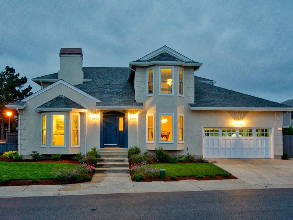 1st image of 52 Fairway Pl