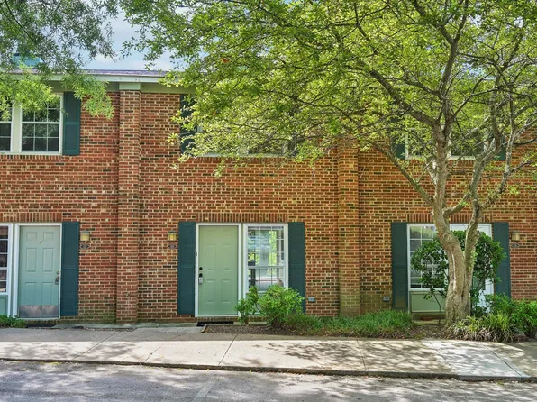 120 Friar Ln, Carrboro, NC 27510
