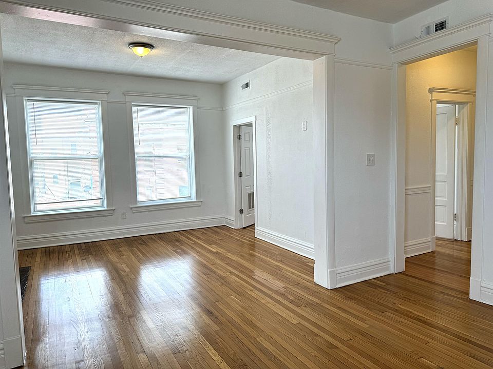 1st image of 3503 W 26th St #17050751