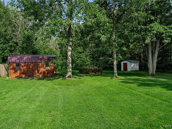 3rd image of 7137 Witmer Rd
