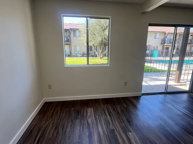 24838 Newhall Avenue — Photo 3