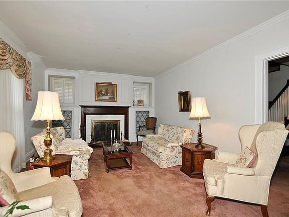 5th image of 3921 Guilford Ave