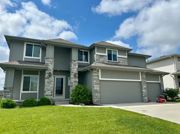 19909 Madison St, Omaha, NE 68135