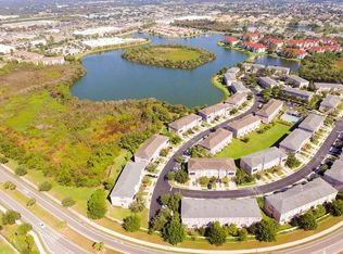 2554 Middleton Grove Dr, Brandon, FL 33511