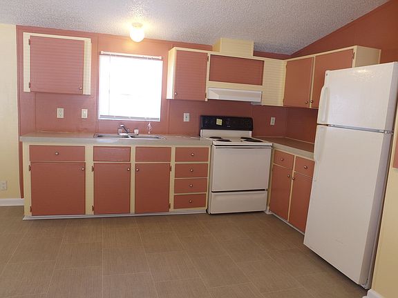 3rd image of 3535 Roberts Ave Lot 68