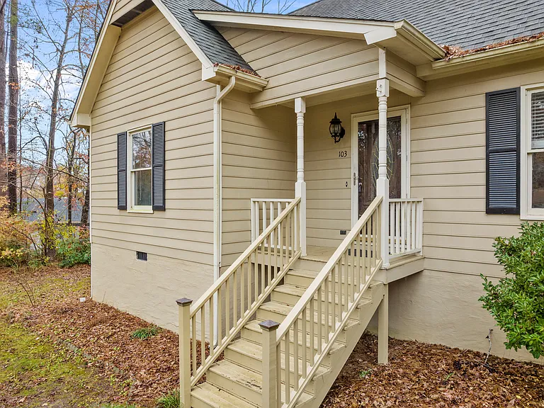 103 Bushberry Ct — Photo 2