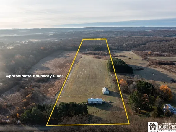 2391 Donelson Rd, Jamestown, NY 14701