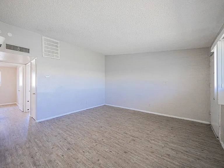 2115 W Devonshire Ave, Phoenix Az — Photo 22