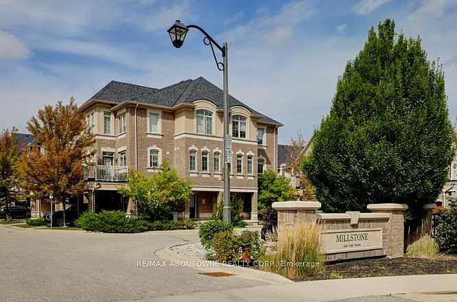 2 bed, $3,300 — Photo 2
