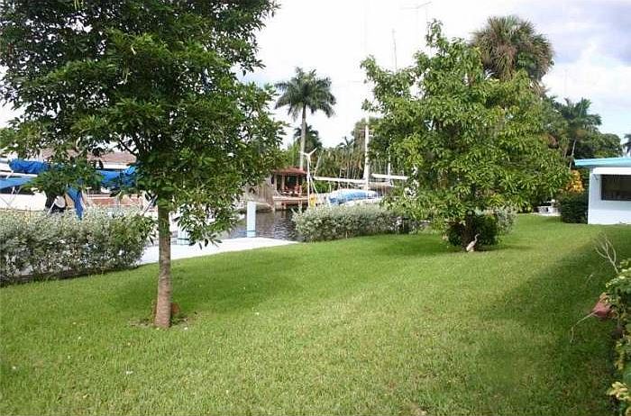 2nd image of 1101 Mandarin Isle