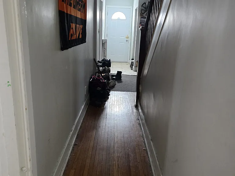 9 Waterloo Ave #1 — Photo 5