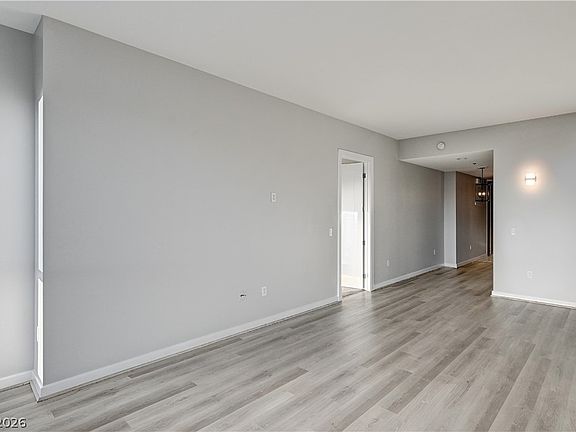 5th image of 4575 Dean Martin Dr Unit 406