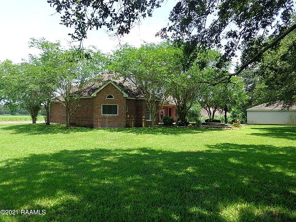 4th image of 2904 Green Briar Ln