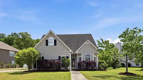 2300 Amberley Woods Trce Photo 1 2300 Amberley Woods Trce Photo 1