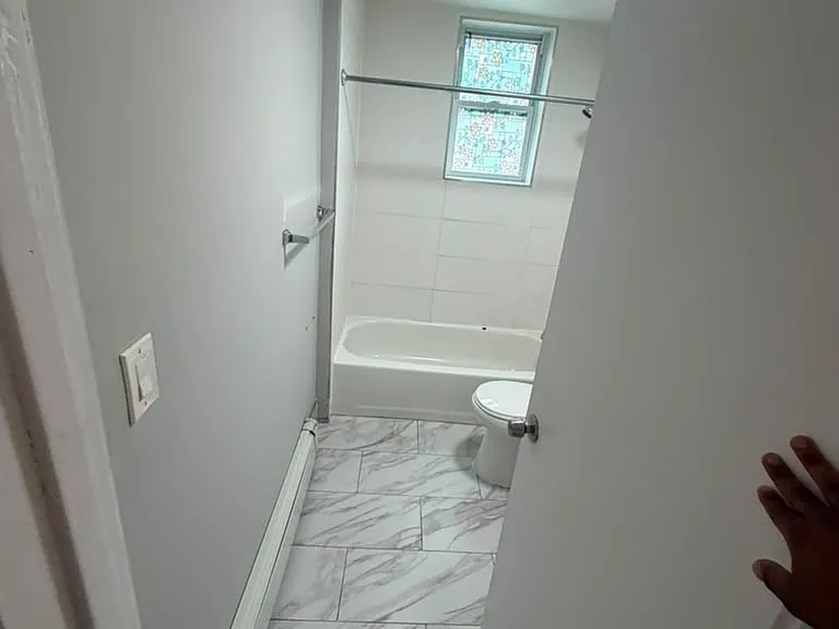 228 S 5th St #2B — Photo 11