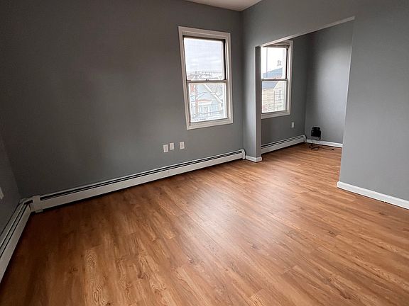5th image of 53 Johnston Ave #3