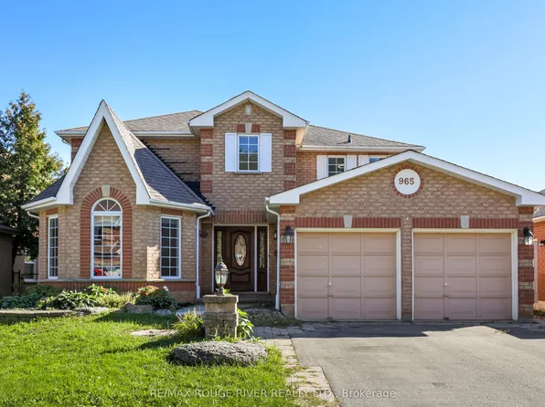 965 Ridge Valley Dr, Oshawa, ON L1K 2G3