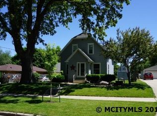 325 S Carolina Ave, Mason City, IA 50401