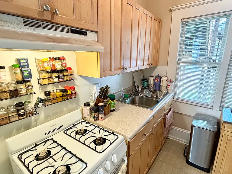 1325 McLendon Ave #4 — Photo 9