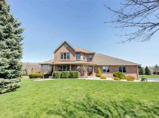 4017 Don Cir, New Franken, WI 54229