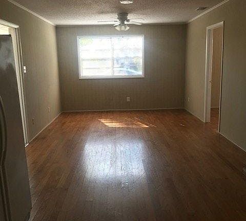 4th image of 9765 Montana Ct