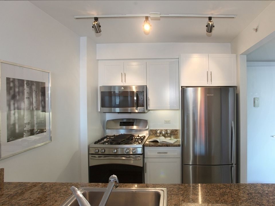 1st image of 33 W End Ave APT 9C