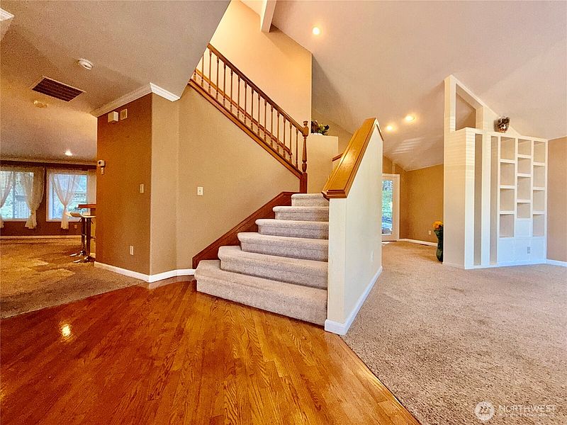 3rd image of 15827 SE 156th Court