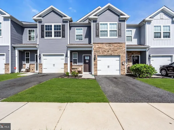 29 Katherine Dr, Burlington, NJ 08016