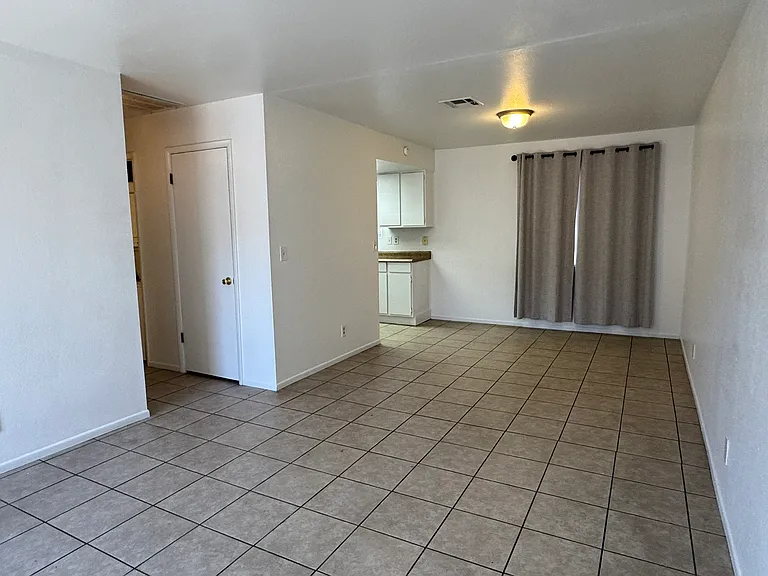1539 Monte Vista Dr #C — Photo 6