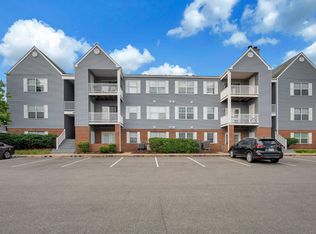 102 Picadilly Ln APT 203, Stafford, VA 22556