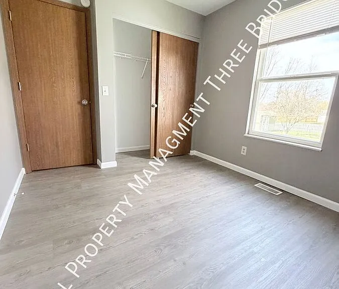 43 Kingspointe Dr — Photo 12