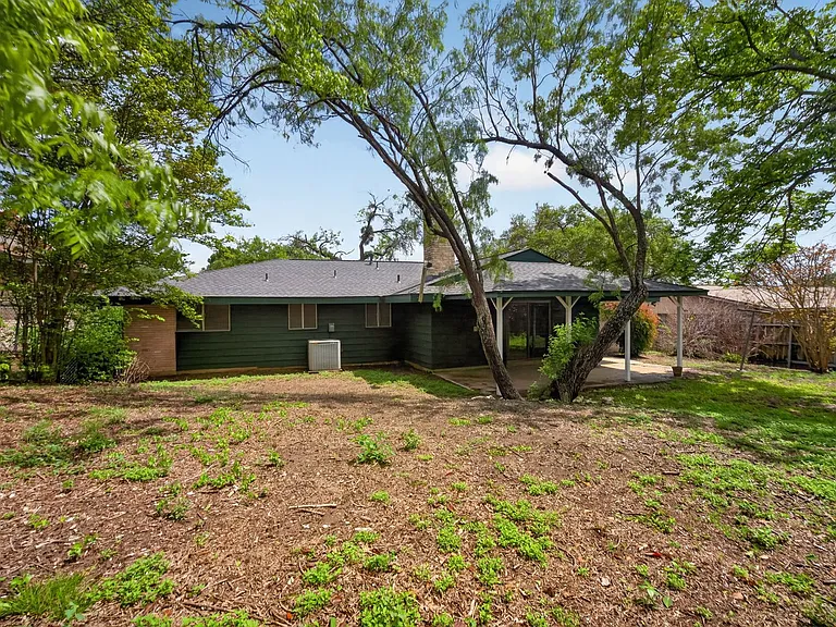 3743 Newrock Dr — Photo 33