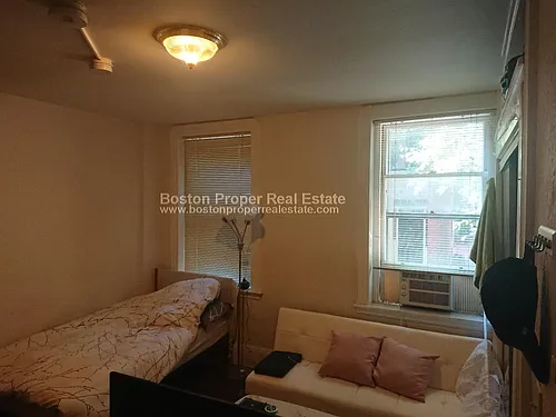 72 Revere St Photo 1