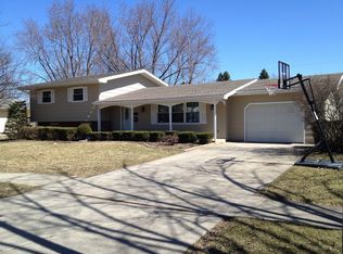 754 S East St, Crown Point, IN 46307