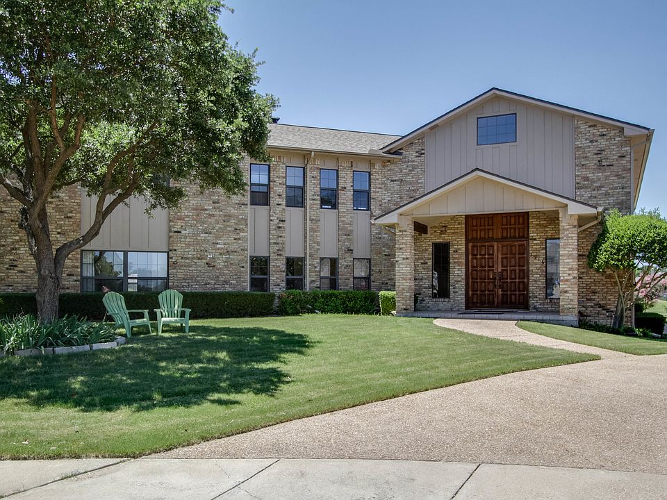 1st image of 2716 Sarazen Dr